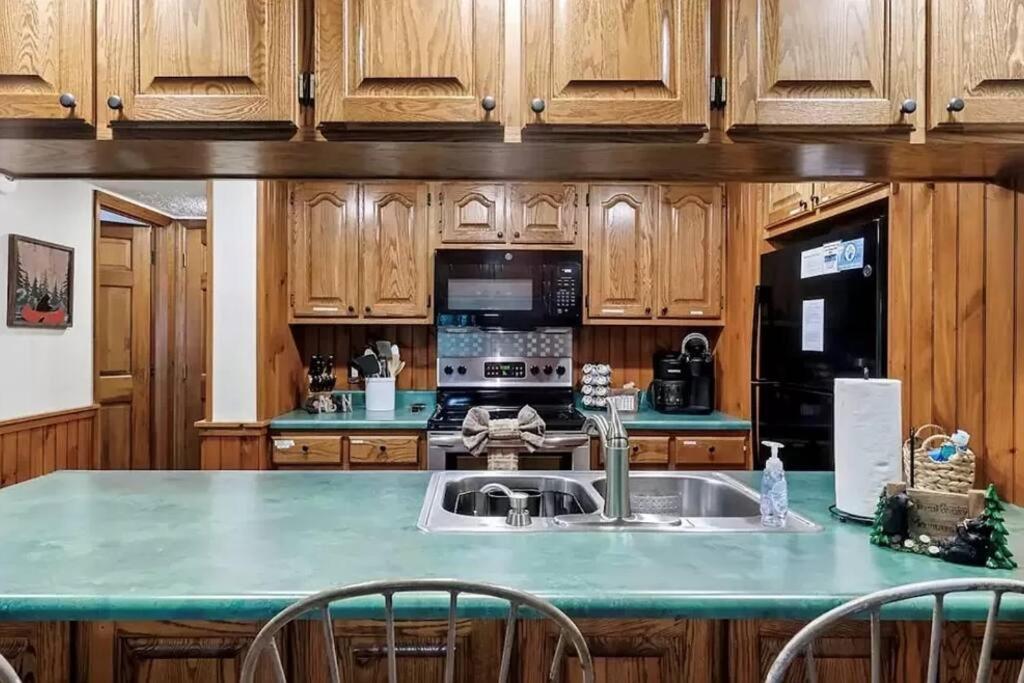Beary Peaceful Smokies Retreat: Hot-Tub & Pools Vila Pigeon Forge Exterior foto